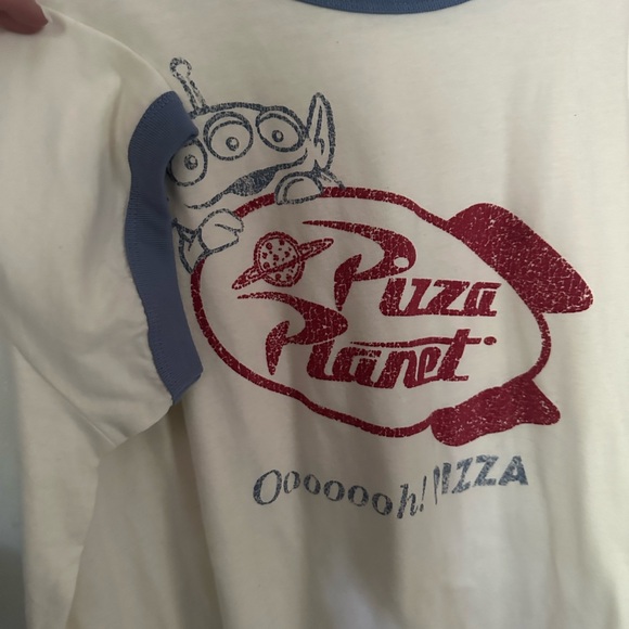 🪄DISNEY TOY STORY! NWOT! XXL! Pizza Planet Ringer Tee! From Hollywood Studios! - Picture 2 of 4